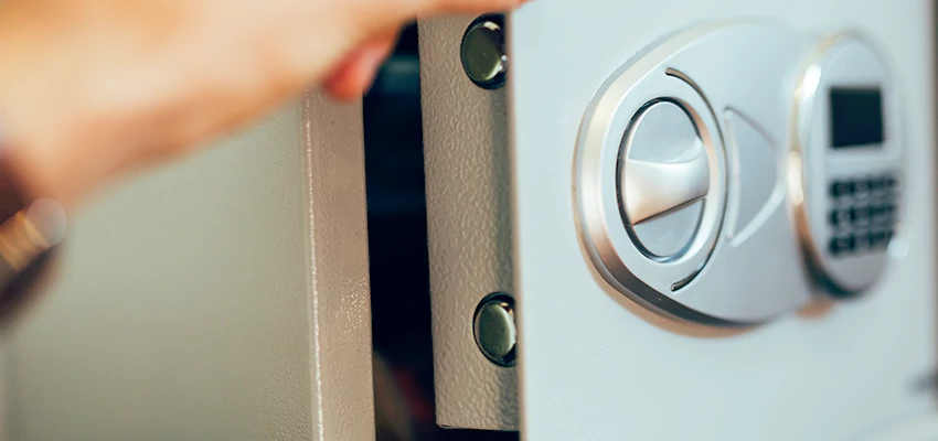 Fingerprint Safe Openers in North Highlands, CA
