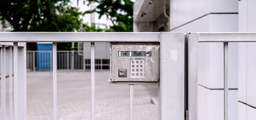 Gate Locks For Metal Gates in North Highlands, California
