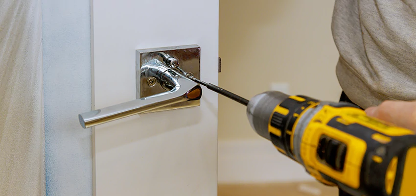 After-hours Locksmith For Lock Troubleshooting in North Highlands, California